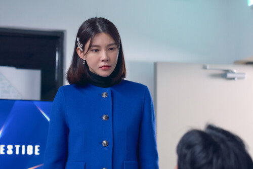 Battle-for-Happiness_PR-Stills_05.jpeg