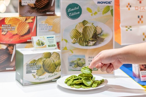 ROYCE-Potato-Chocolate-Matcha-2.jpeg